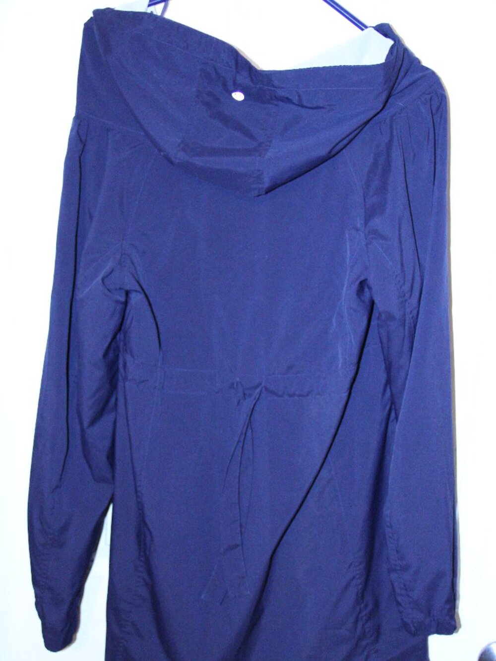 lulu lemon windbreaker size 4